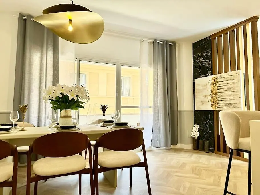 Apartment 4Bd Central Soho Luxe Retreat Terrace 2Bh & Ac Málaga