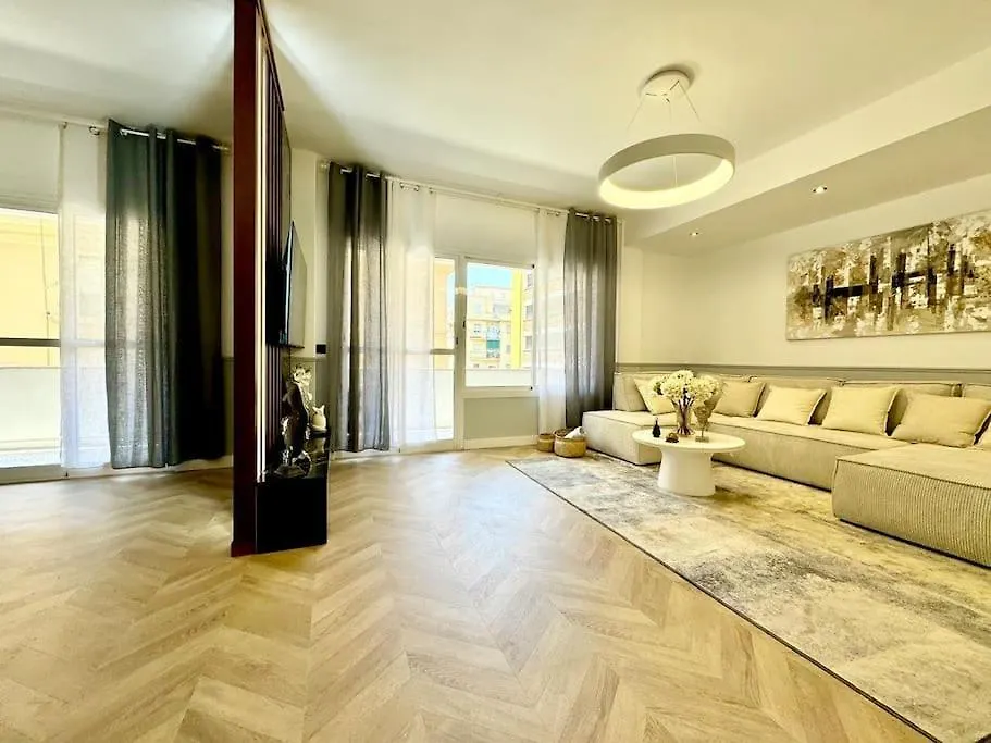 4Bd Central Soho Luxe Retreat Terrace 2Bh & Ac Málaga Apartment