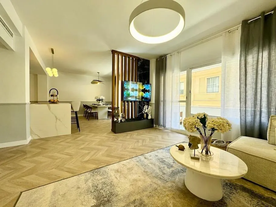 Apartment 4Bd Central Soho Luxe Retreat Terrace 2Bh & Ac Málaga