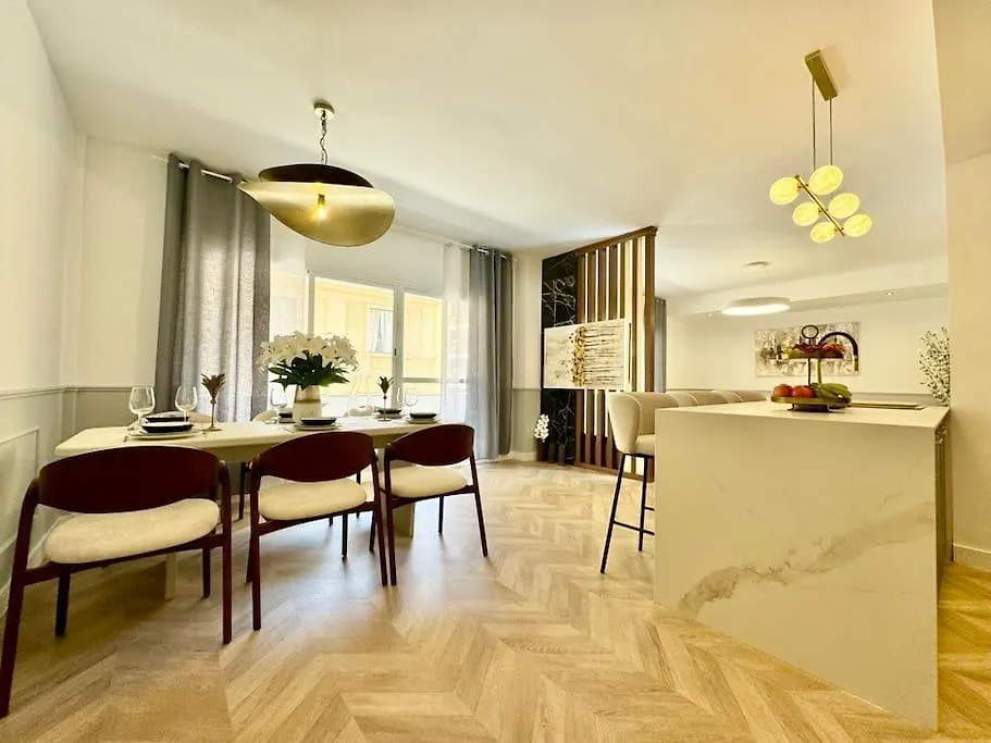 4Bd Central Soho Luxe Retreat Terrace 2Bh & Ac Málaga Apartment