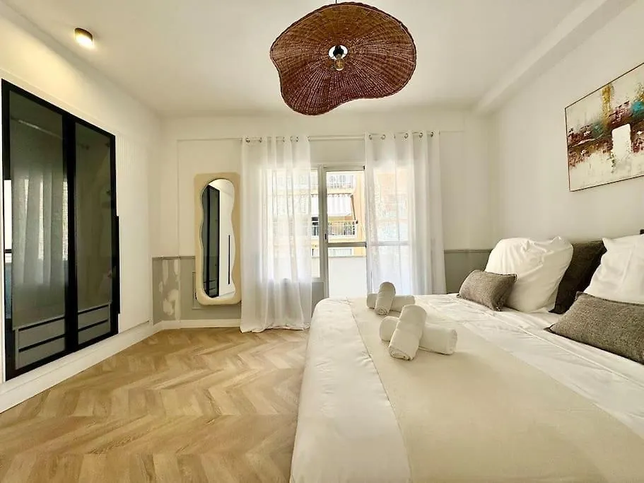 4Bd Central Soho Luxe Retreat Terrace 2Bh & Ac Málaga Apartment