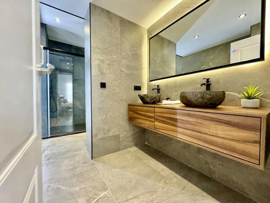 4Bd Central Soho Luxe Retreat Terrace 2Bh & Ac Μάλαγα